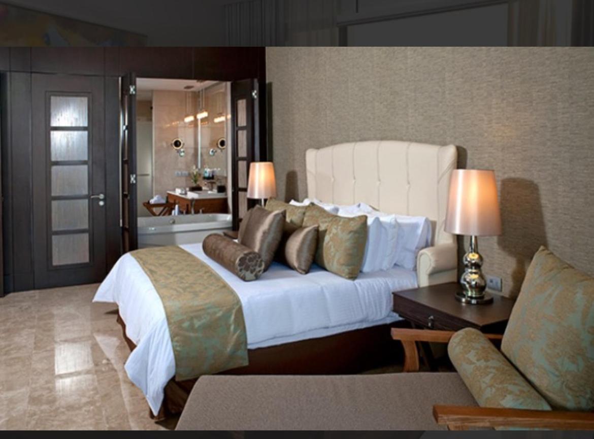 Grand Luxxe With Free Golf Hotel นวยโวบาญาร์ตา ภายนอก รูปภาพ