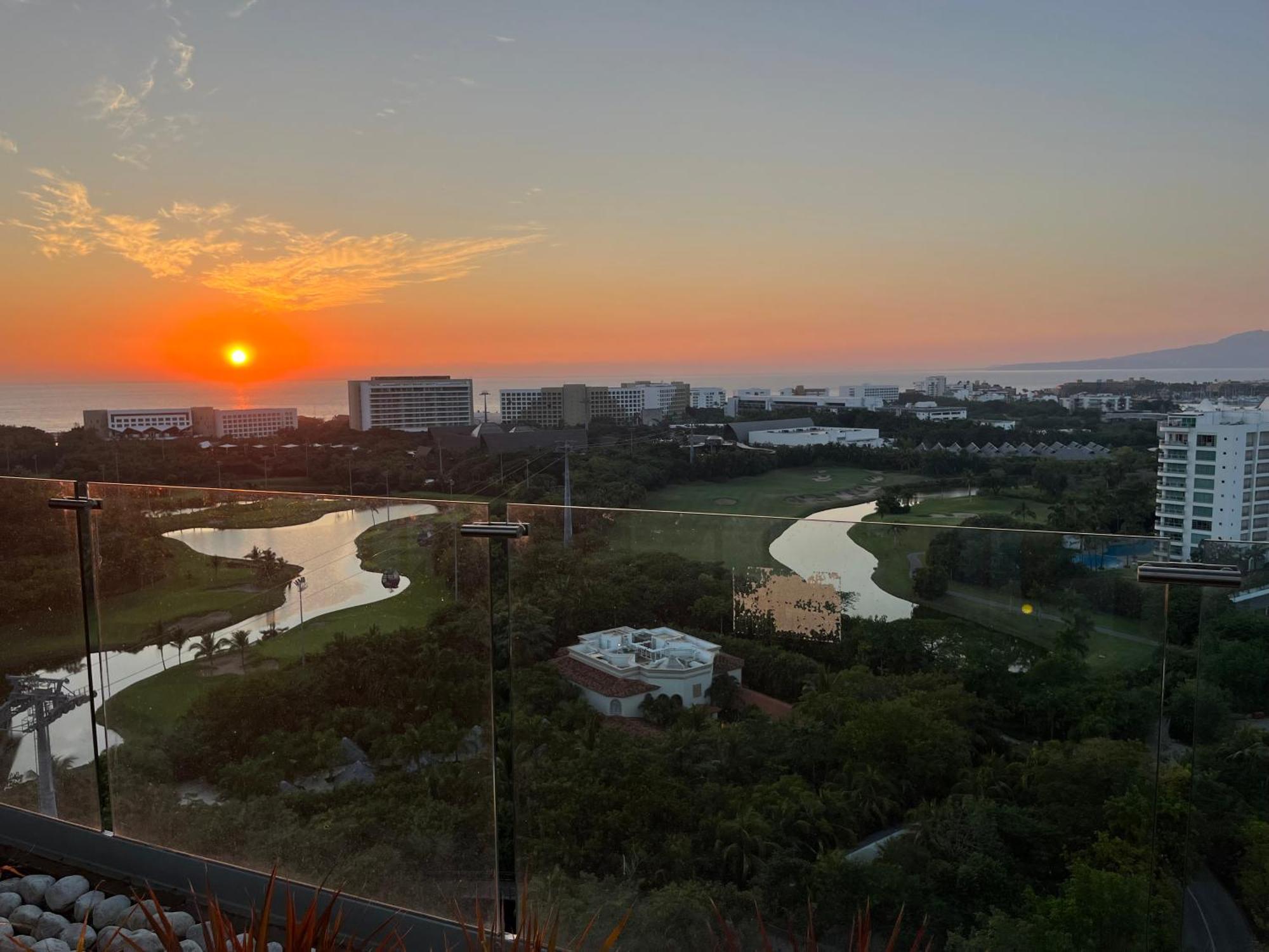 Grand Luxxe With Free Golf Hotel นวยโวบาญาร์ตา ภายนอก รูปภาพ